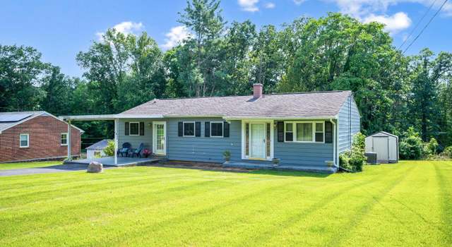 Photo of 186 Camp Hydaway Rd, Rustburg, VA 24588