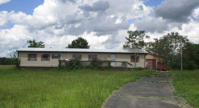 Photo of 195 Dews Rd, Hurt, VA 24563