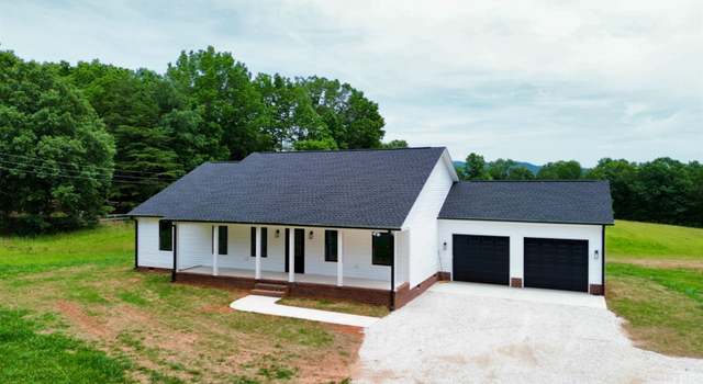 Photo of 601 Mockingbird Ln, Gladstone, VA 24553