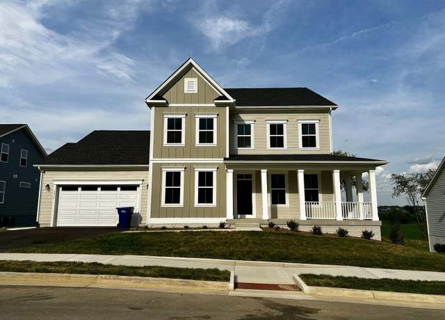 Property at 2019 Westhill Pkwy, Blacksburg, VA 24060, 6 beds, 4.5 baths