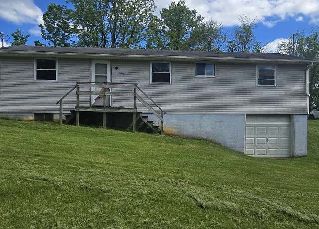 Property at 7362 Manns Dr, Radford, VA 24141, 2 beds, 1 bath