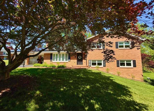 Property at 616 Owens St, Blacksburg, VA 24060, 3 beds, 3 baths