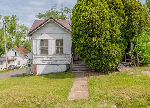 Property at 519 Stuart Ave, Pulaski, VA 24301, 2 beds, 1 bath
