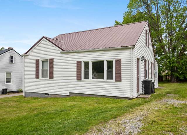 Property at 325 Galway Ave, Dublin, VA 24084, 2 beds, 1 bath