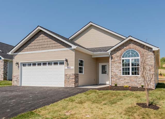 Property at 801 Chesley St, Radford, VA 24141, 3 beds, 2 baths