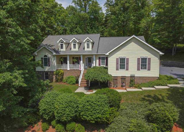Property at 1655 Sterling Dr, Blacksburg, VA 24060, 3 beds, 3.5 baths