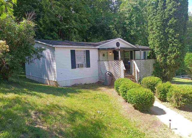Property at 4365 Fox Pl Pl, Dublin, VA 24084, 3 beds, 2 baths