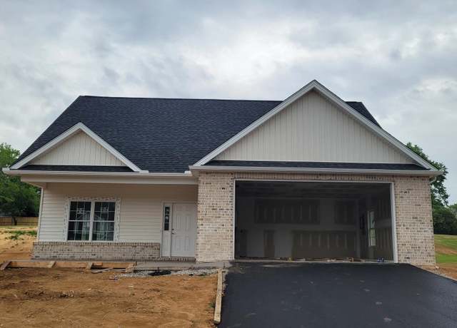 Property at 5530 New Pleasant Way, Salem, VA 24153, 3 beds, 2.5 baths