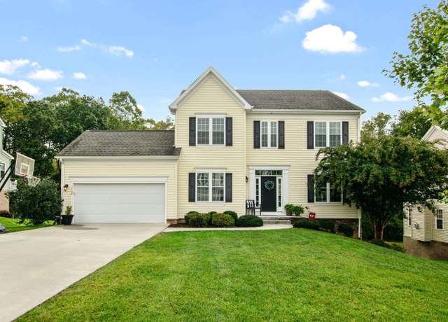 Property at 1708 Hollow Oak Ct, Blacksburg, VA 24060, 5 beds, 4.5 baths