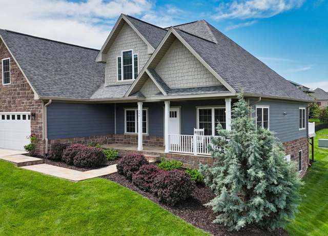 Property at 504 Jefferson St, Blacksburg, VA 24060, 4 beds, 2.5 baths