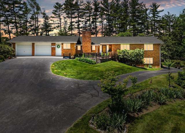 Property at 1300 Harding Rd, Blacksburg, VA 24060, 5 beds, 3 baths