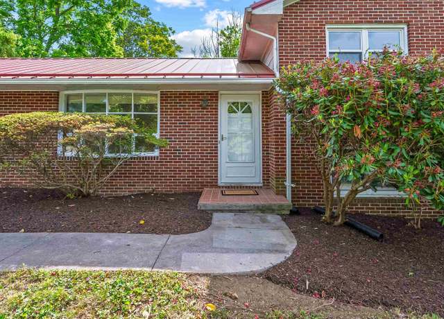 Property at 509 Alleghany St St, Blacksburg, VA 24060, 3 beds, 2 baths