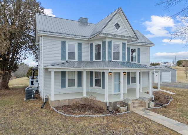 Property at 956 Honeycutt Dam Rd, Woodlawn, VA 24381, 4 beds, 2.5 baths