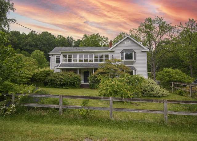 Property at 4928 Mount Tabor Rd, Blacksburg, VA 24060, 4 beds, 3 baths