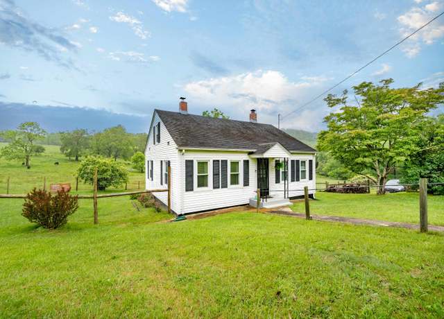 Property at 856 Conner Grove Rd SW, Willis, VA 24380, 2 beds, 1.5 baths