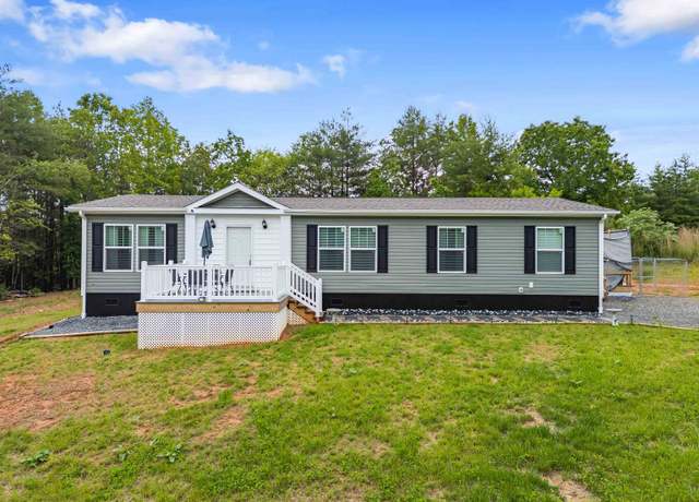 Property at 482 Gambetta Rd, Galax, VA 24333, 3 beds, 2 baths