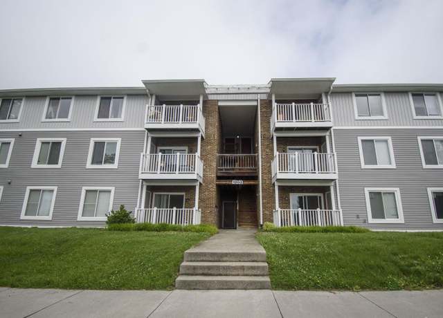 Property at 1203 University Ter Unit L, Blacksburg, VA 24060, 4 beds, 2 baths