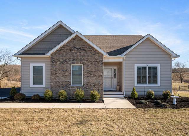 Property at 4071 Stanley Rd, Christiansburg, VA 24073, 3 beds, 2.5 baths