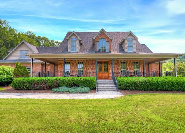 Property at 2310 Kingston Branch Rd, Christiansburg, VA 24073, 4 beds, 3.5 baths