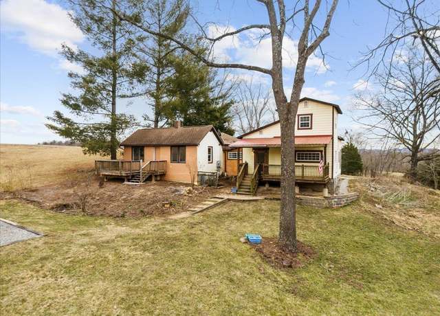Property at 3465 Thrush Rd, Christiansburg, VA 24073, 3 beds, 1.5 baths