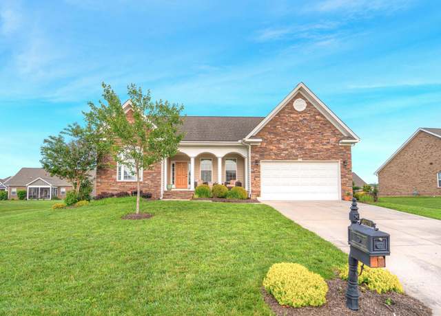 Property at 6276 Herons Landing Dr, Radford, VA 24141, 4 beds, 3 baths