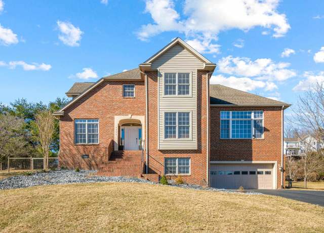 Property at 1531 Nicholas Way, Blacksburg, VA 24060, 4 beds, 2.5 baths
