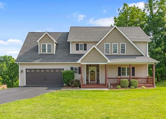 Property at 1136 Crosscreek Dr, Christiansburg, VA 24073, 4 beds, 2.5 baths