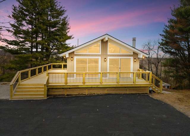 Property at 7086 Hickman Cemetery Rd, Fairlawn, VA 24141, 4 beds, 2.5 baths