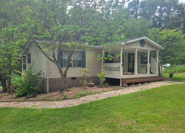 Property at 3391 Mount Tabor Rd, Blacksburg, VA 24060, 3 beds, 2 baths