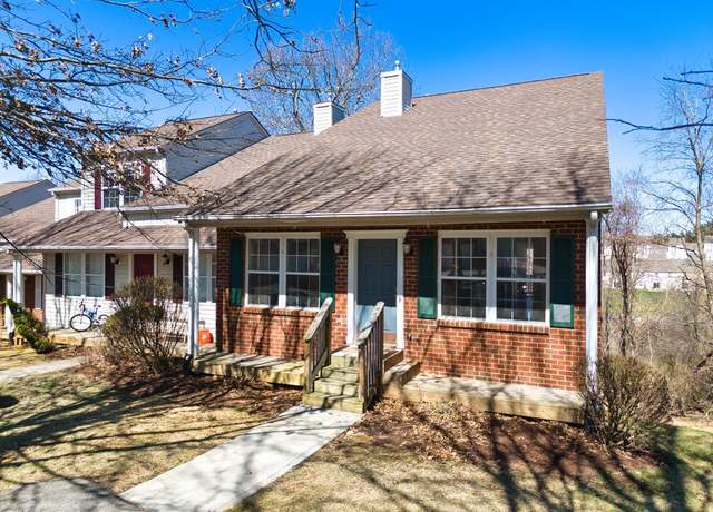 Property at 495 Gold Leaf Dr, Christiansburg, VA 24073, 3 beds, 2.5 baths