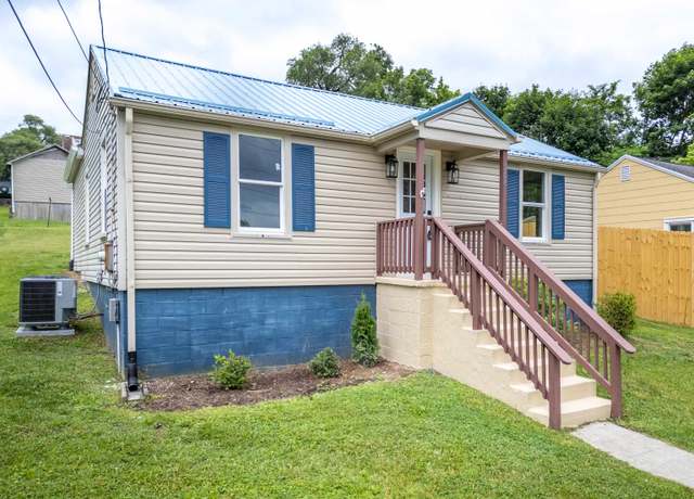 Property at 506 Tyler Ave, Pearisburg, VA 24134, 3 beds, 1 bath