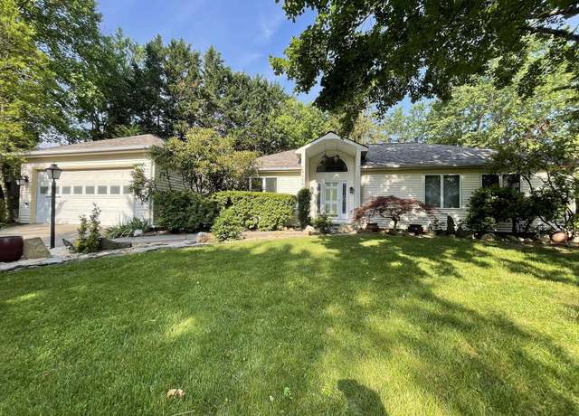 Property at 1102 Mourning Dove Dr, Blacksburg, VA 24060, 3 beds, 2 baths