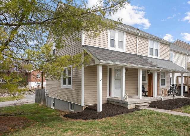 Property at 129 Lucas Dr, Blacksburg, VA 24060, 3 beds, 2 baths