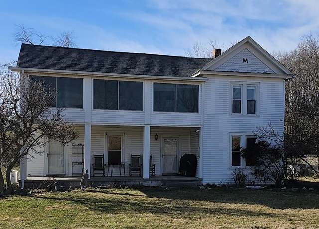 Property at 3504 Christiansburg Pike NE, Alum Ridge, VA 24091, 4 beds, 2 baths