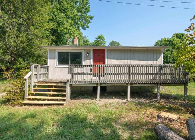 Property at 3790 Mount Tabor Rd, Blacksburg, VA 24060, 3 beds, 1 bath