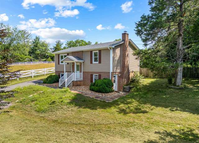Property at 3450 Happy Hollow Rd, Blacksburg, VA 24060, 4 beds, 2 baths