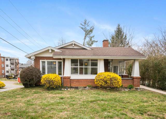 Property at 207 Harvey St, Radford, VA 24141, 3 beds, 2 baths