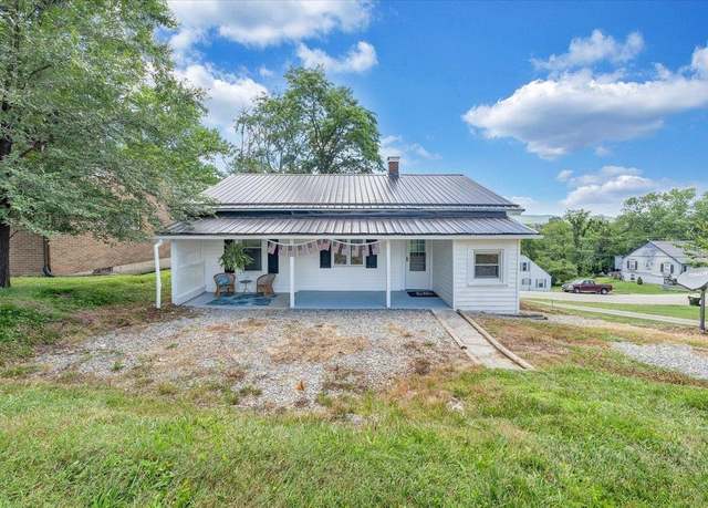 Property at 601 S Madison Ave, Pulaski, VA 24301, 2 beds, 1 bath