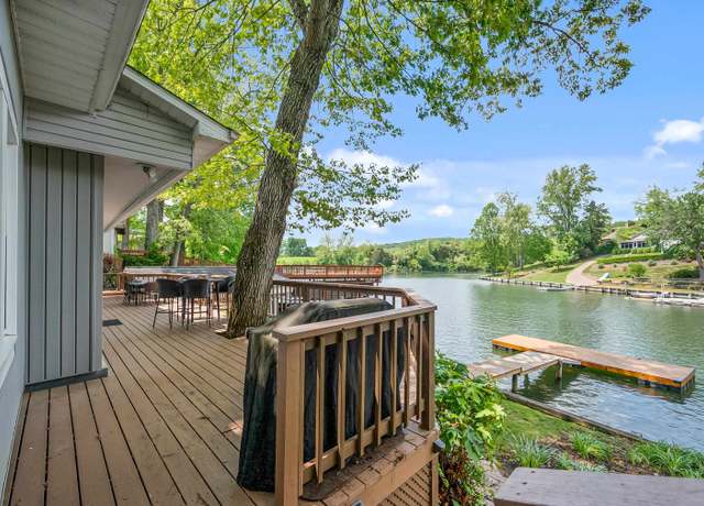 Property at 7143 Whipporwill Way, Dublin, VA 24084, 4 beds, 2 baths