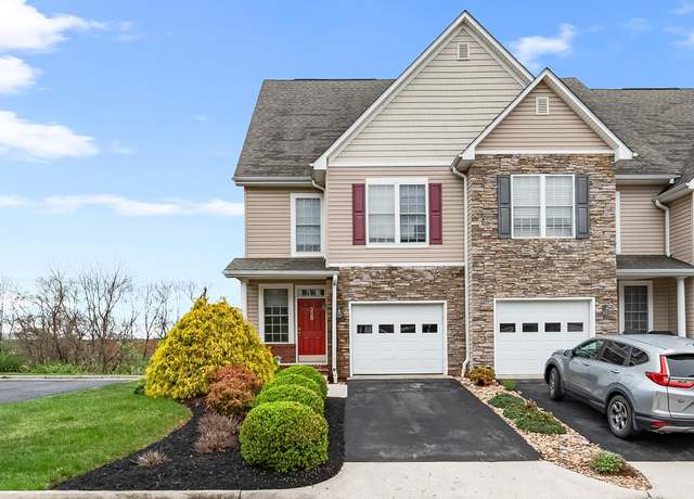 Property at 338 Sheliah Ct, Blacksburg, VA 24060, 3 beds, 2.5 baths