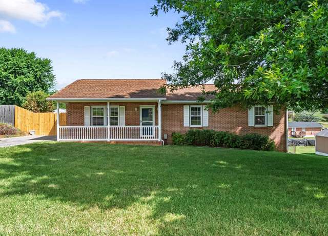 Property at 146 Sunset View Rd, Rural Retreat, VA 24368, 4 beds, 2 baths