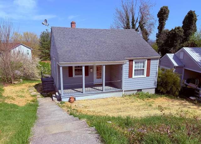 Property at 120 Monroe St, Radford, VA 24141, 3 beds, 2 baths