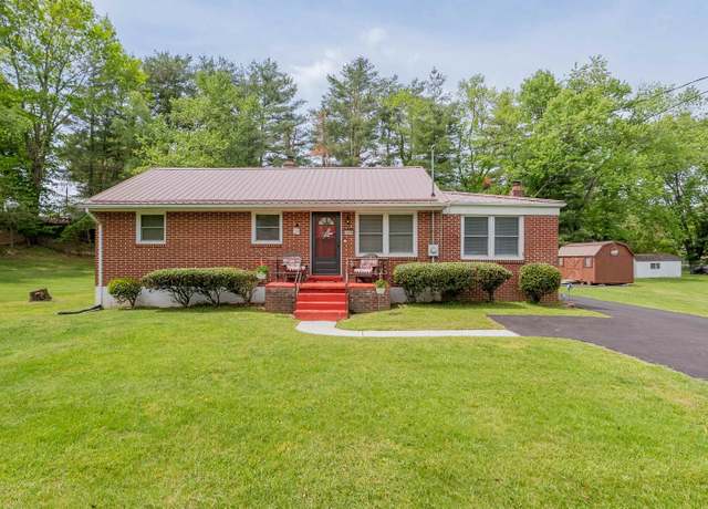 Property at 1406 Staples St, Radford, VA 24141, 3 beds, 2.5 baths