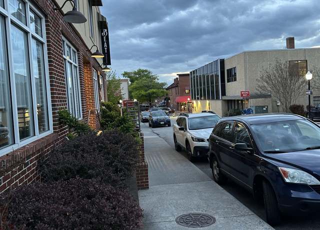 Property at 104 Jackson St NE #306, Blacksburg, VA 24060, 1 bed, 1 bath