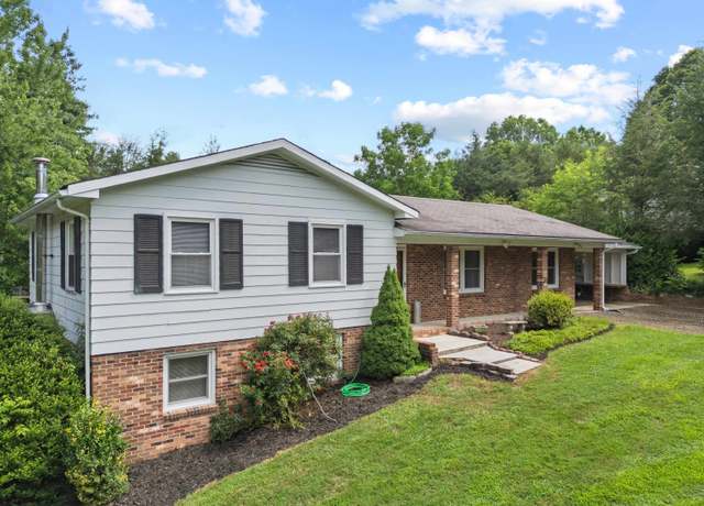Property at 103 Grand Oaks Ln, Independence, VA 24348, 4 beds, 3 baths