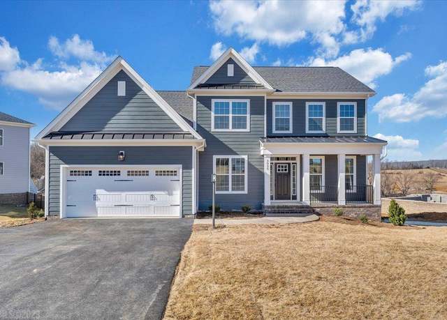 Property at 3035 Natalies Way, Blacksburg, VA 24060, 4 beds, 3.5 baths