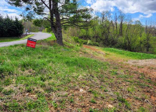 Property at 124 Bowens Rd, Pembroke, VA 24136