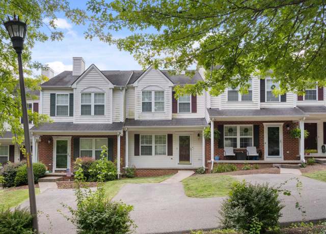 Property at 165 Willow Oak Dr, Christiansburg, VA 24073, 2 beds, 2.5 baths