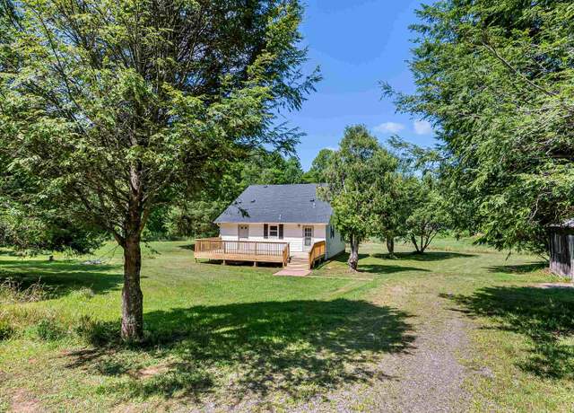 Property at 309 Timber Road Rd, Barren Springs, VA 24313, 3 beds, 2 baths