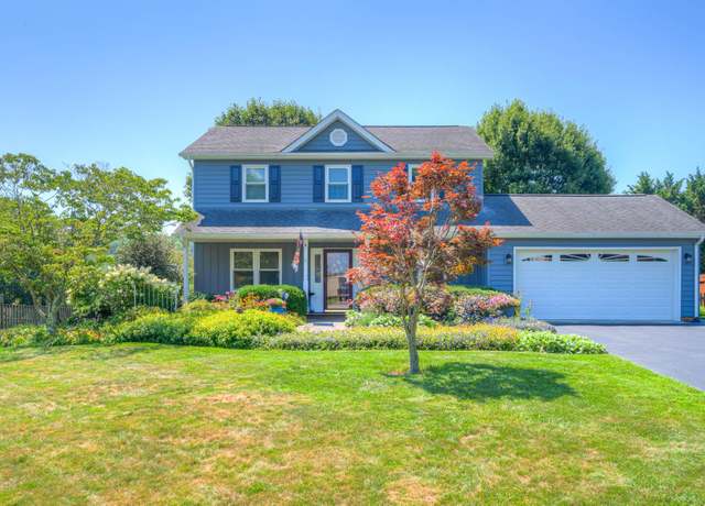 Property at 2710 Old Fort Rd, Blacksburg, VA 24060, 3 beds, 2.5 baths